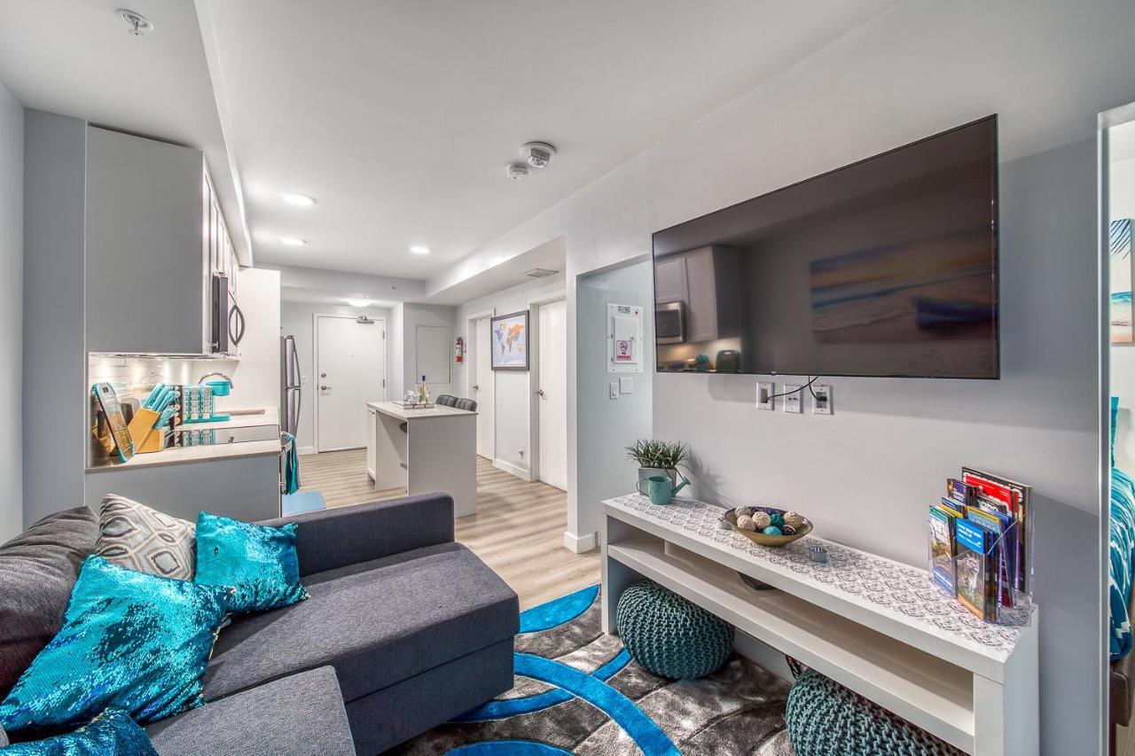 Steps From Downtown A With A View Apartment *